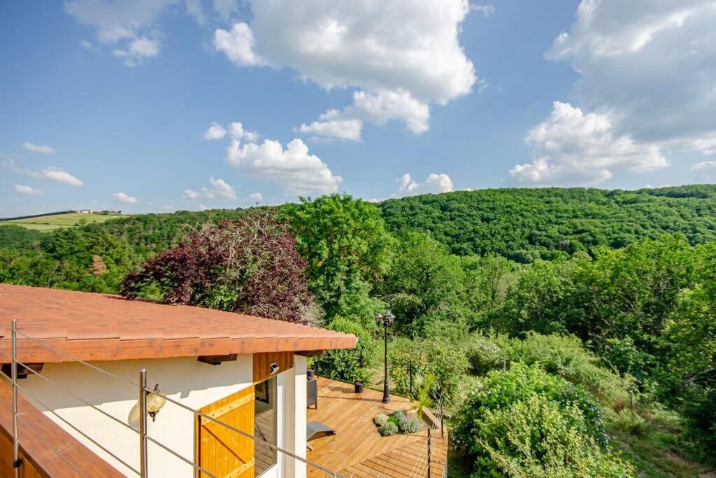 הוילה Chouvigny Gite Du Mont Plaisir מראה חיצוני תמונה